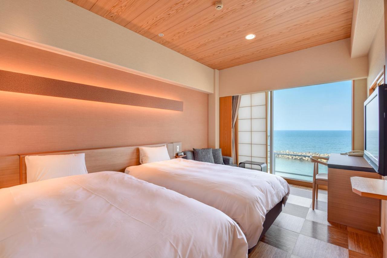 Kaike Seaside Hotel Yonago Exterior photo